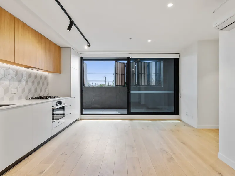 Spacious two bedroom apartment in Patch