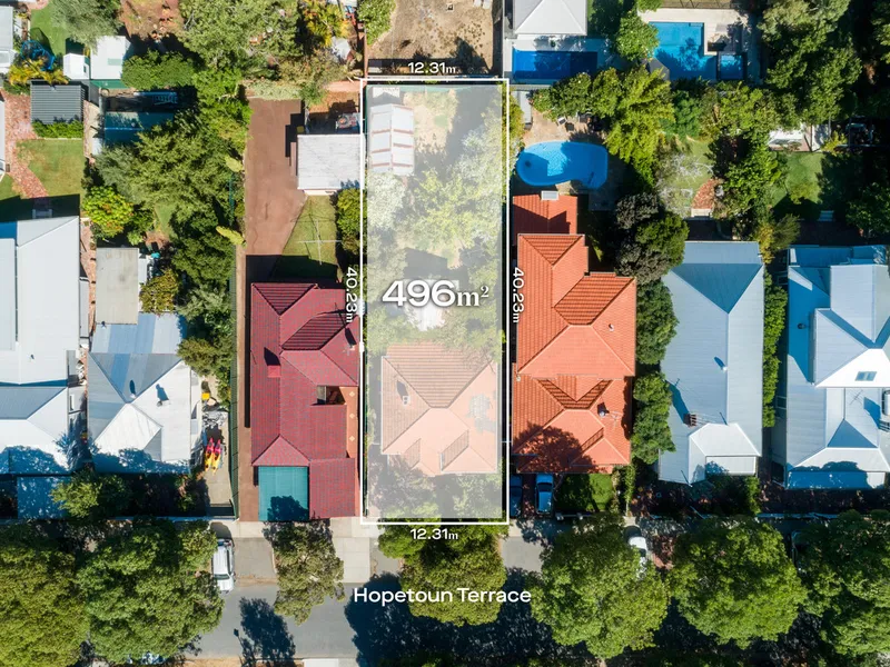 PERFECTLY POSITIONED CUL-DE-SAC LOCATION!