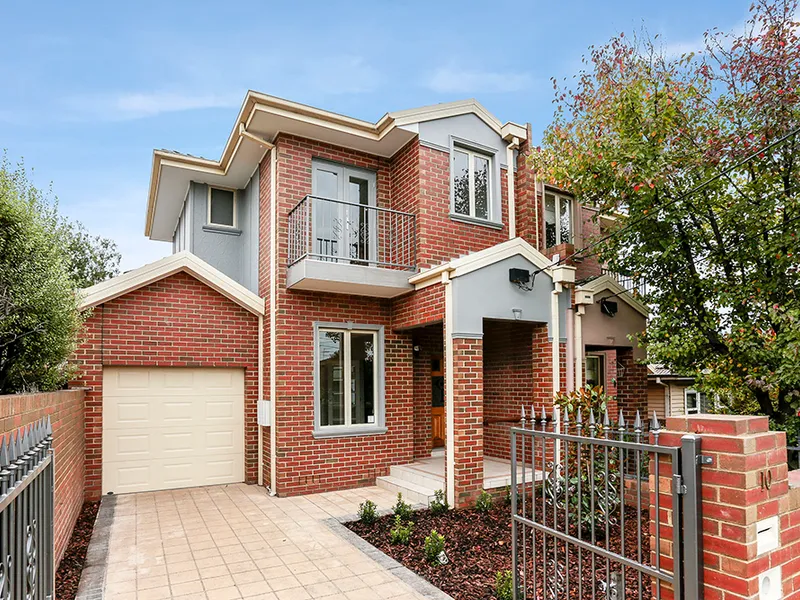 Impressive Residence - Impressive Position