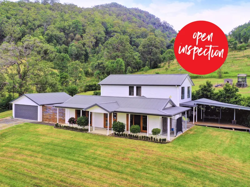 WORLD CLASS ON WAUKIVORY ROAD!