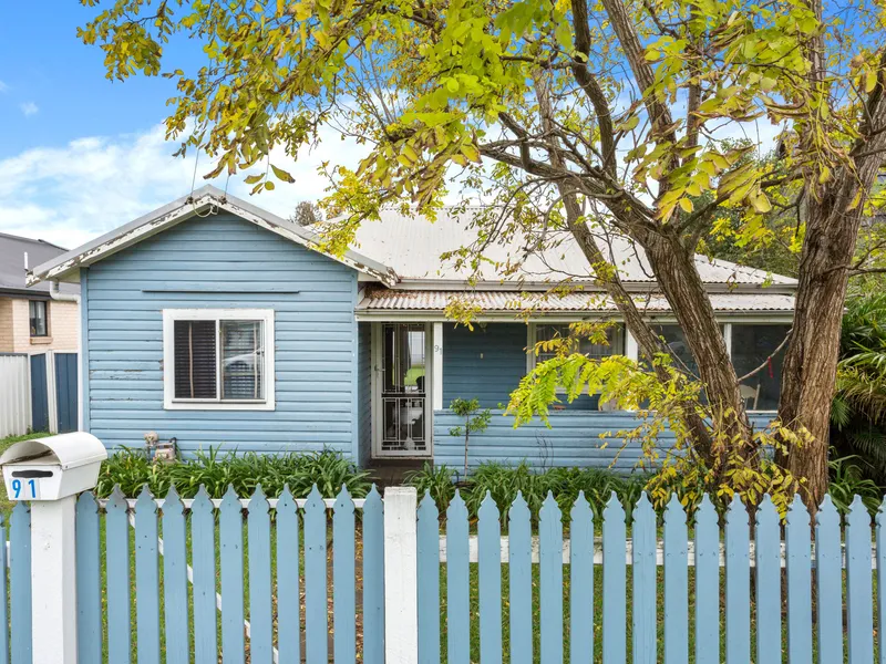 AUCTION (unless sold prior) Wednesday 21st April (Registrations are open from 4:30pm)