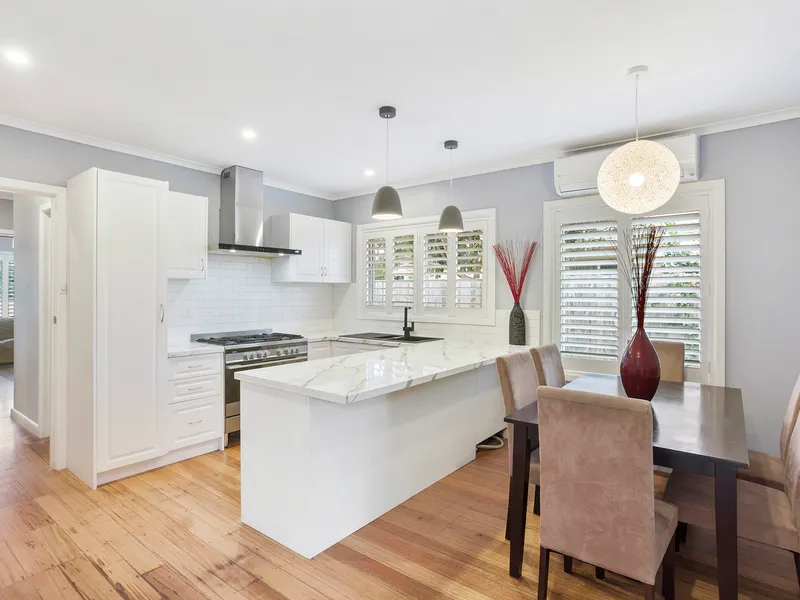 Beautifully renovated home *Open Monday 5 December 5:15-5:30pm*