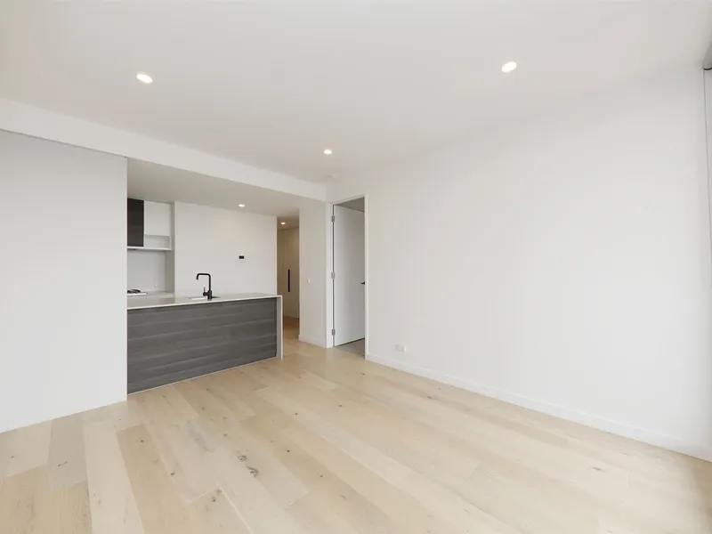 Contemporary Living and Low Maintenance Lifestyle