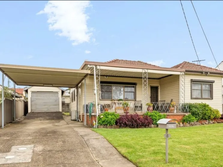 PERFECTLY POSITIONED WITH ACCESS TO ALL AMENITIES