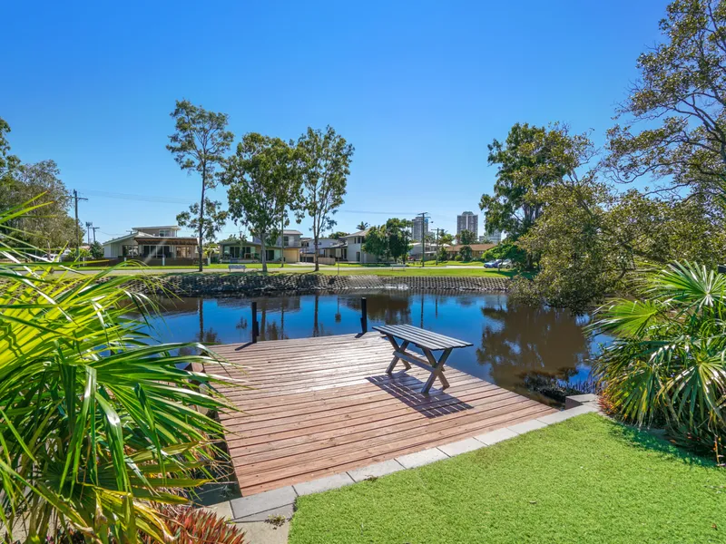 North-East Waterfront - 779m2 - RD3 Zoning