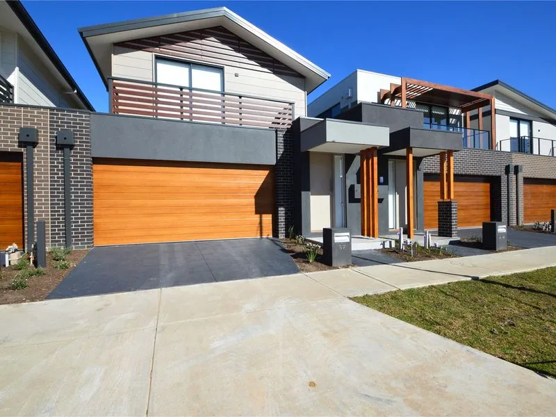 Spacious Living Townhouse