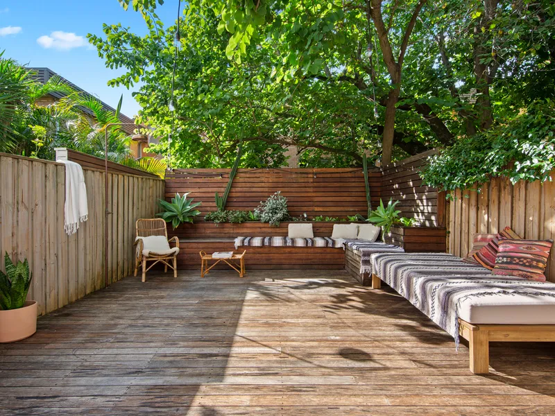 Luxury house-like garden apartment in unbeatable location
