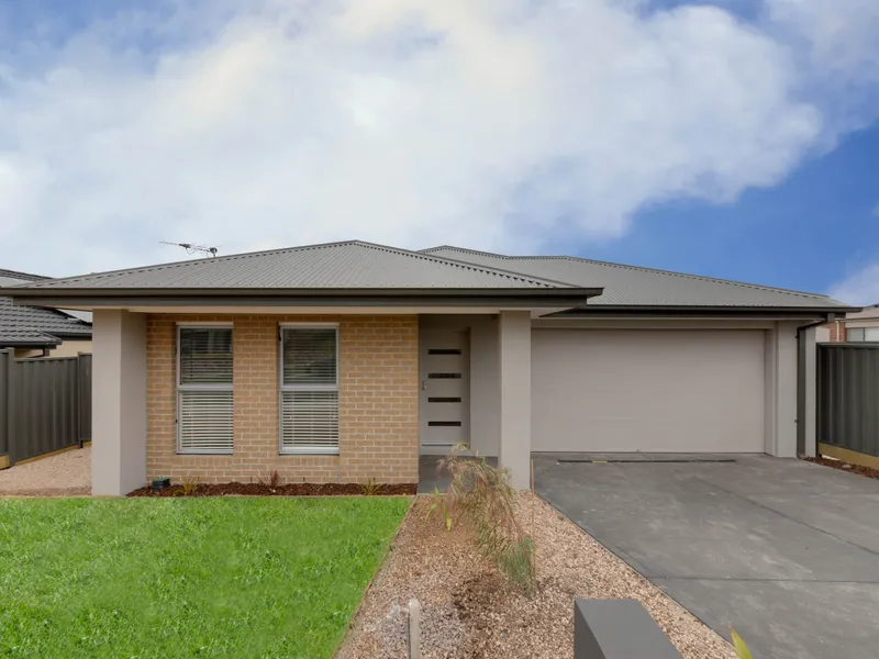 GORGEOUS FAMILY HOME | GREAT LOCATION