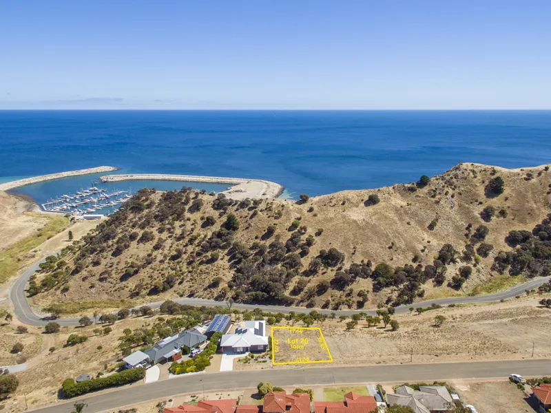 Appealing Land with Coastal Surrounding