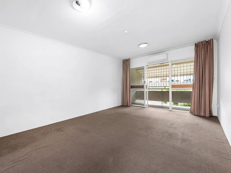 Convenient Location In The Heart of Indooroopilly