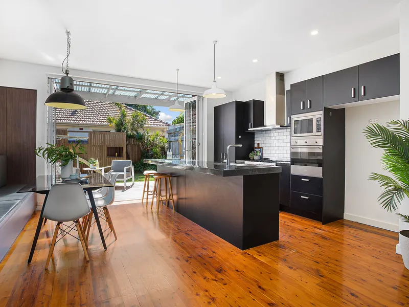 Architecturally redesigned home near Heffron Park