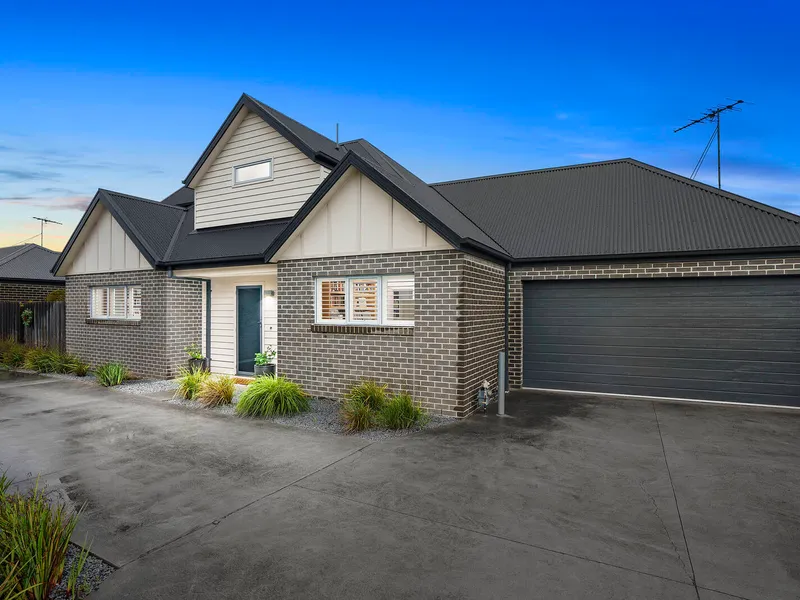 THREE BEDROOM TOWNHOUSE IN GREAT LOCATION