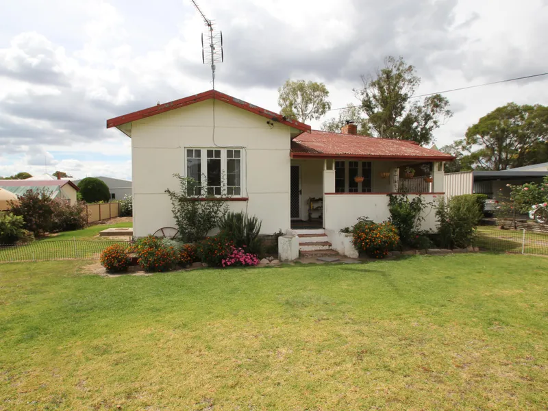 Solid home