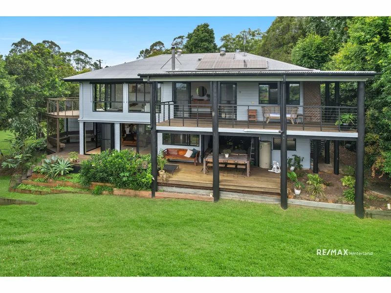 OPEN SAT 12:00 - 12:30PM - Private North Maleny home with expansive views!