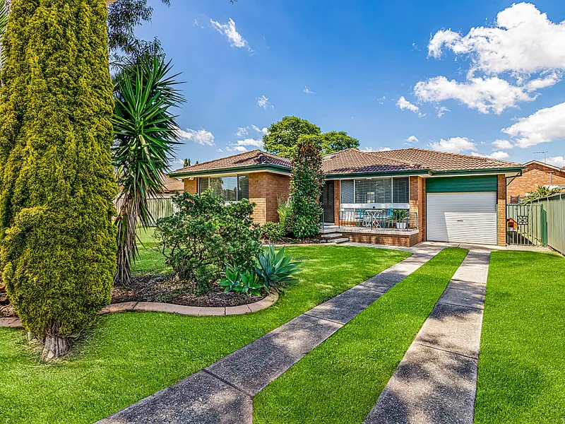 20 mtr Frontage with Side ACCESS