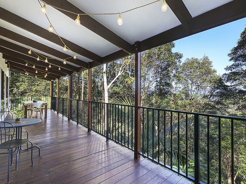 Entry level Buying…Cosy Mountain Retreat with Leafy Outlook!