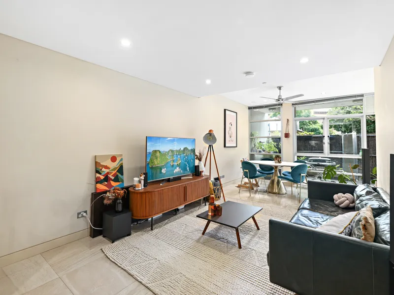 Sophisticated Modern Living