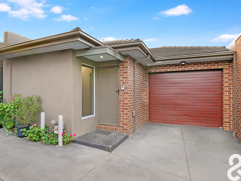 MODERN IN AN IDEAL LOCATION