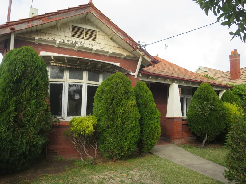 COSY AND GREAT LOCATION