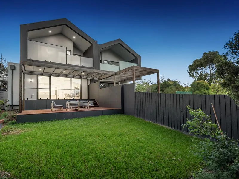 Brand new townhouse with oversized proportions