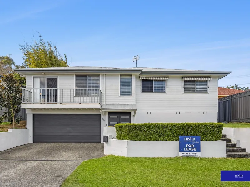 IMPECCABLY PRESENTED FAMILY HOME