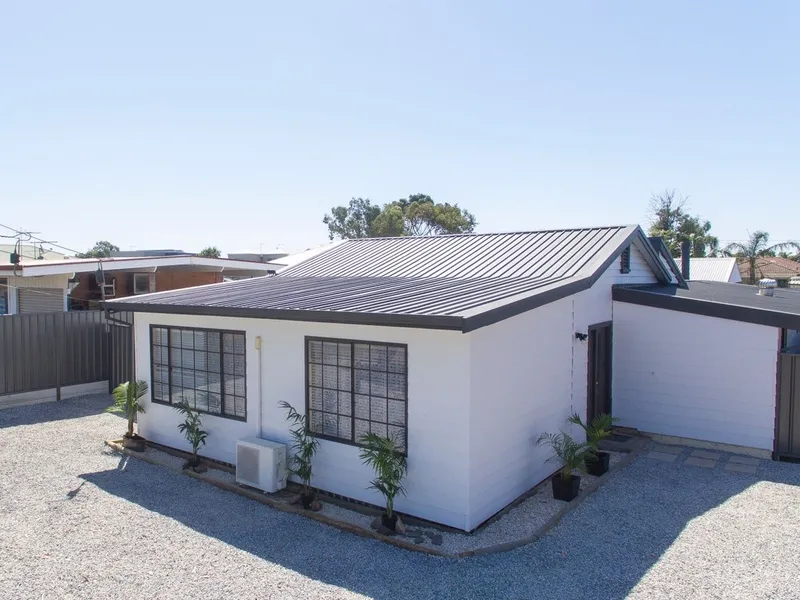 UPDATED SEASIDE LIVING