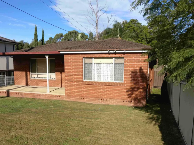3 Bed at Toongabbie