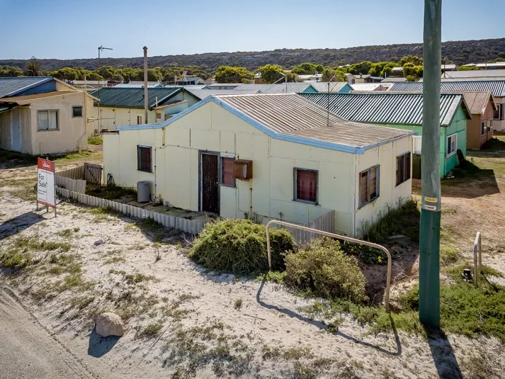 HOLIDAY HIDEAWAY IN HORROCKS