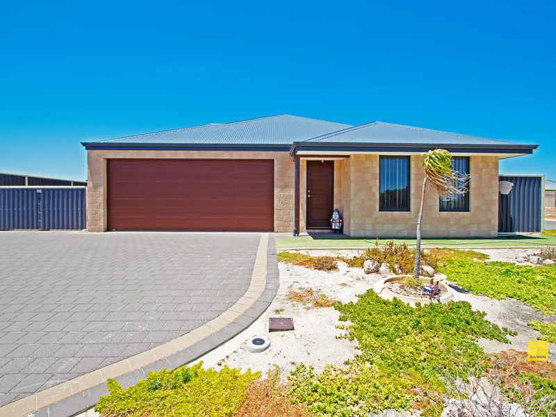 Ready - Set - Go! Move in ready 4 bed 2 bath brick home.