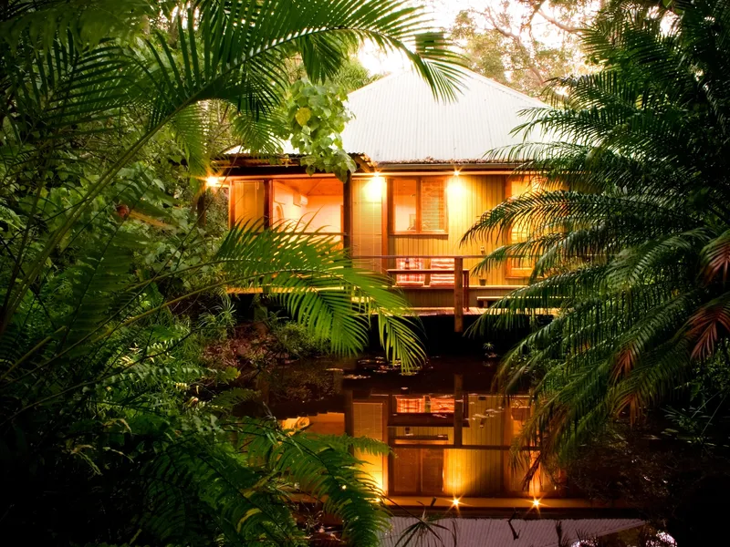 Five Luxury Cottages Plus Manager's Home In The Sunshine Coast Hinterland!