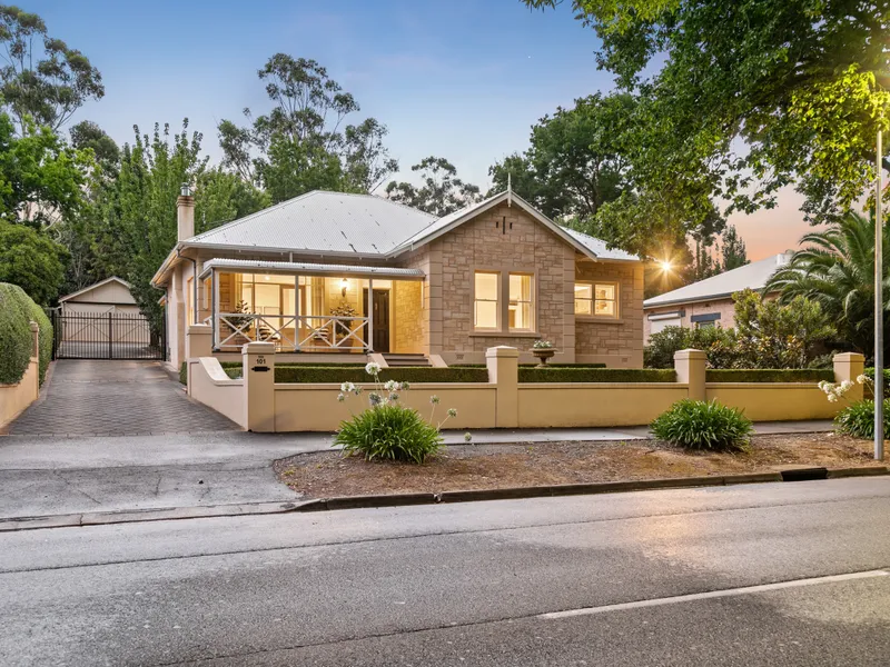 A stunning home in the picturesque setting of Hahndorf.