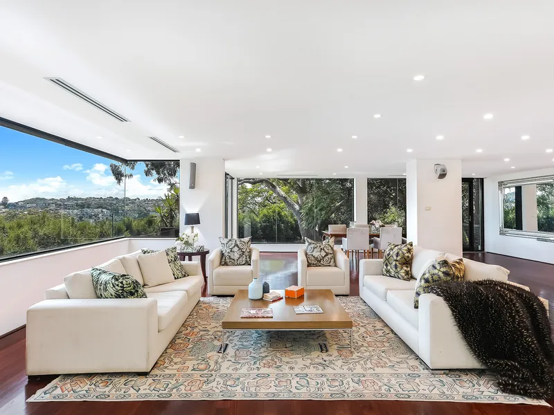 Architectural Masterpiece With Spectacular Middle Harbour Views