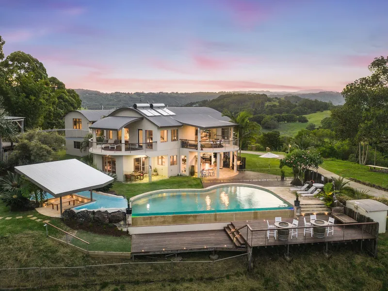 Luxurious and Private Byron Hinterland Paradise