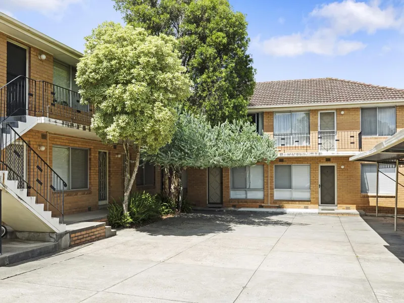 Two bedroom apartment in ideal location