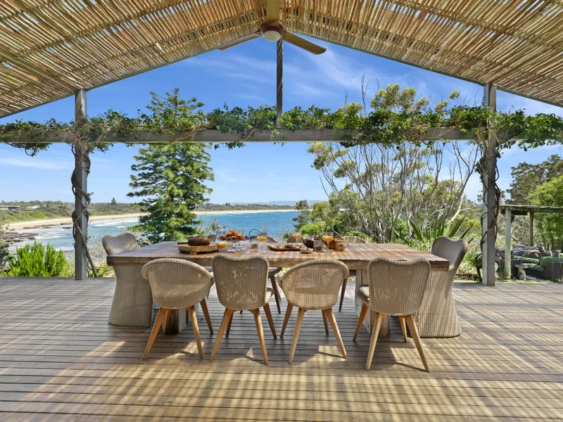 UNIQUE CULBURRA WATERFRONT