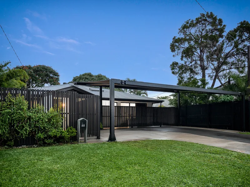 Exciting location, perfect house