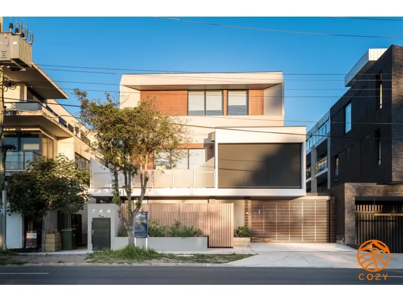 Fully Furnished Townhouses/Flexiable Lease Term