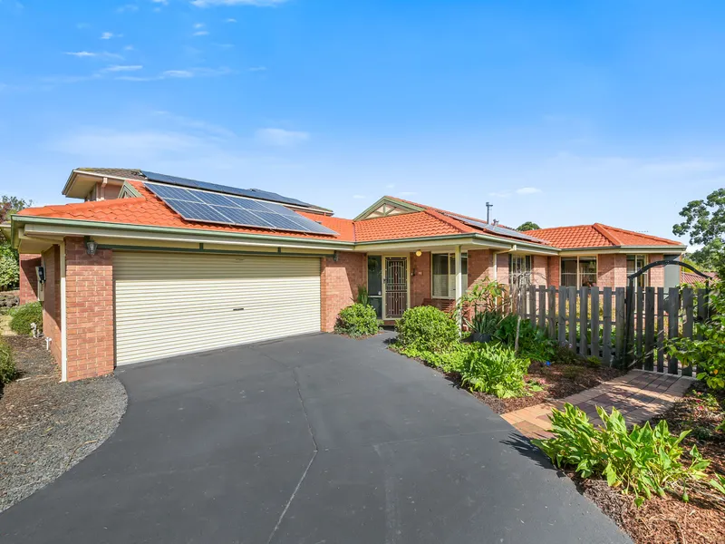 Family-Friendly Entertainer in Prime Location