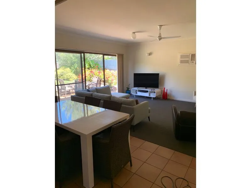 One bedroom home in quiet location!