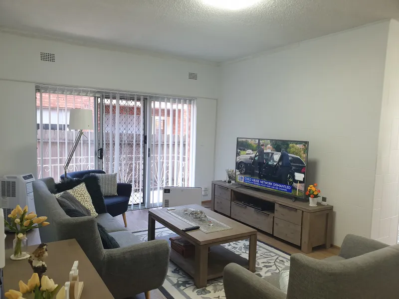 Fully renovated 2 bedroom unit