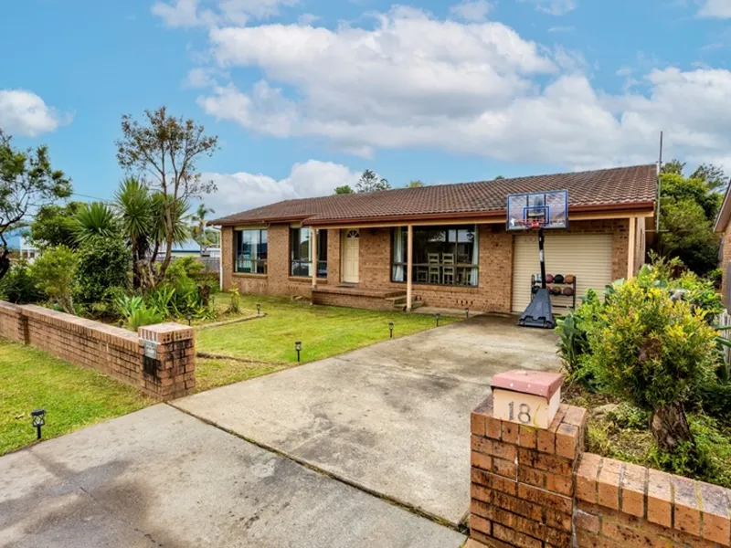 Impressive Home - Amazing Block - Sensational Location