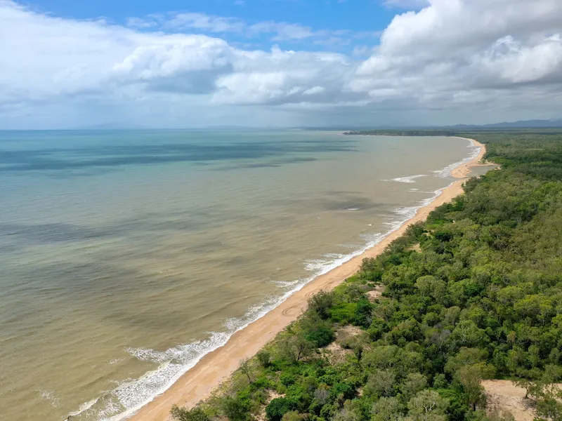 ABSOLUTE BEACHFRONT 212 ACRES FREEHOLD LAND MYSTIC SANDS