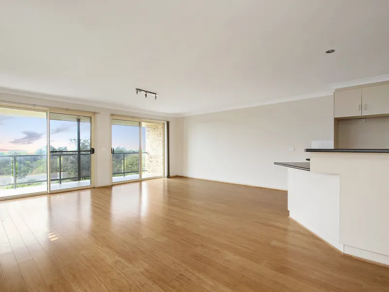Spacious townhouse across from Angels Beach