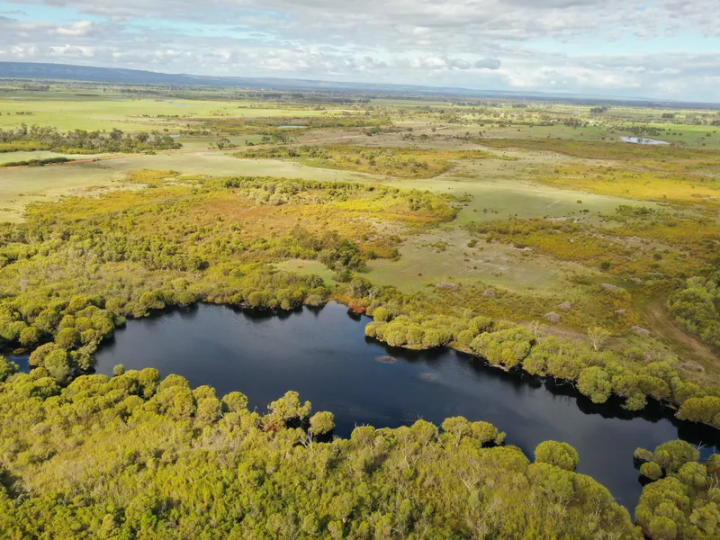 2 Johnston Rd Wagerup - 216.4 ha ( 535 acres)