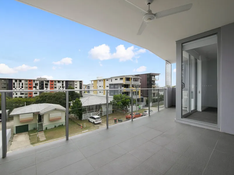 Time to Move on - Motivated Seller! BEST VALUE 3 BEDROOM IN CHERMSIDE
