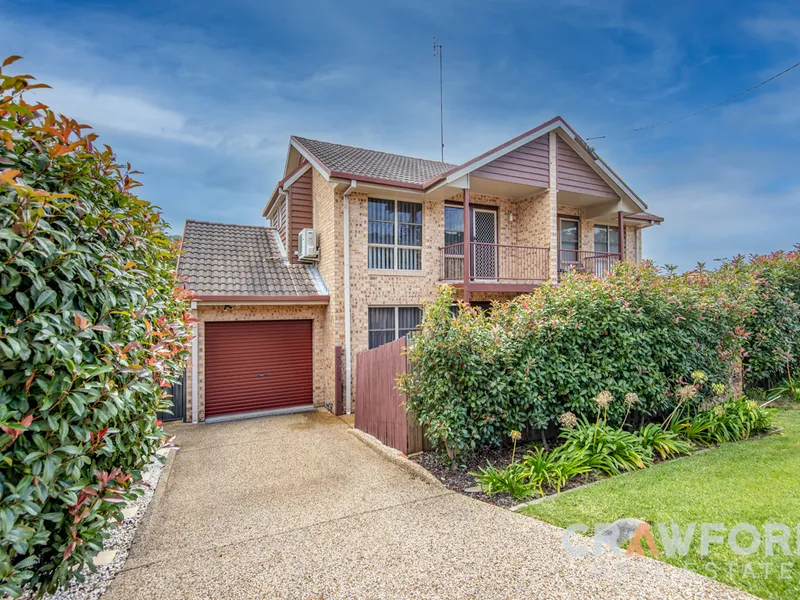 IMMACULATE STYLISH TOWNHOUSE
