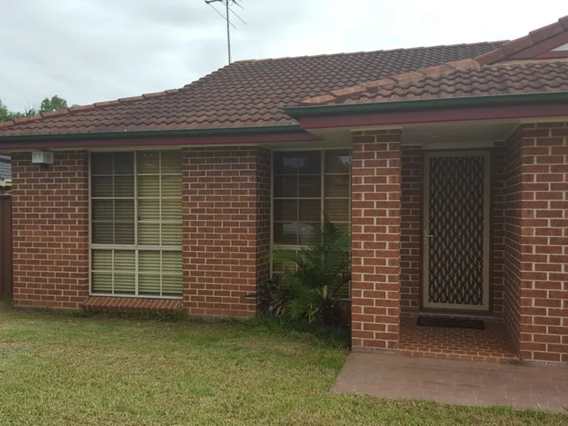 Neat and Tidy Three Bedroom Duplex with Air Conditioning