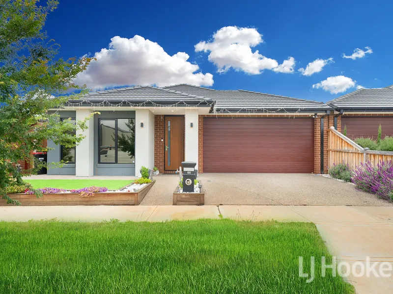 Spacious & Modern Family Home (Solar Panels to save you money)