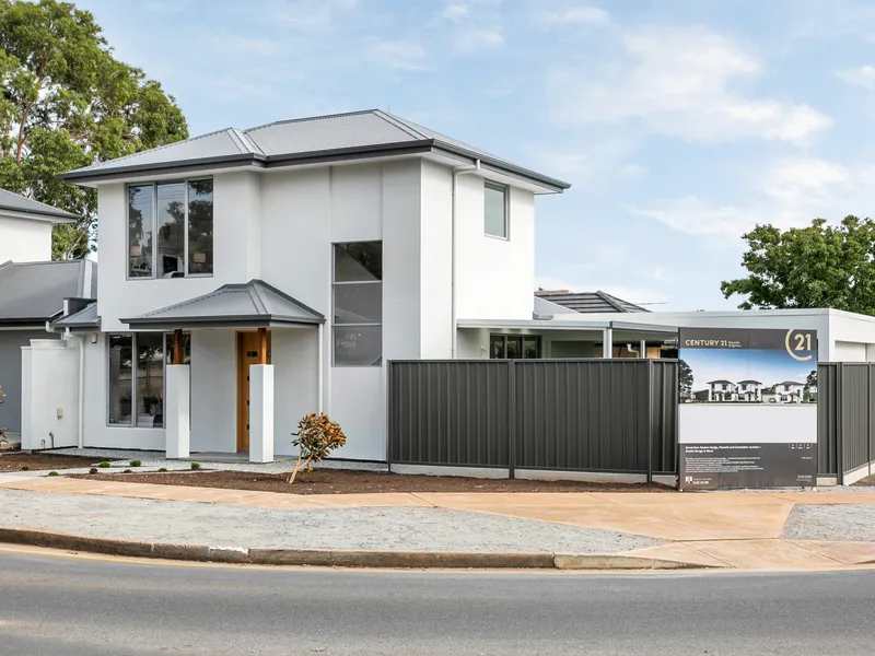 Hurry 2 x Sold ~ Brand New, Popular & Peaceful Location, Rare Double Garage 