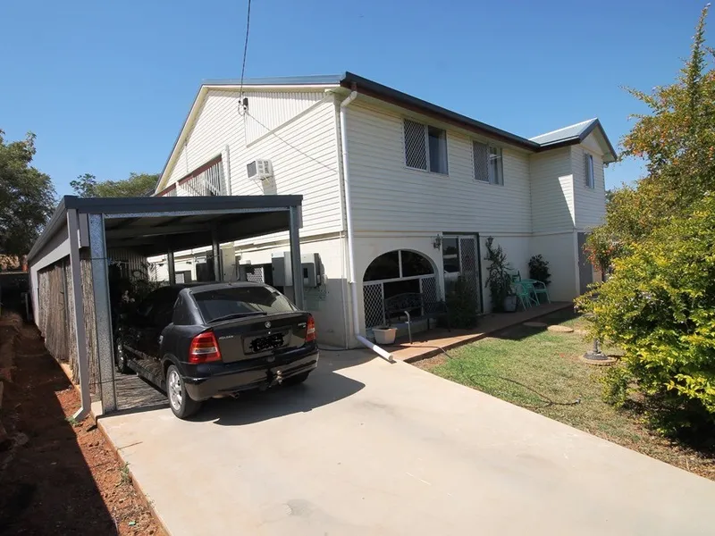 STUNNING RENOVATION WITH LUXURIOUS IN MIND ~ 5 BED ~ 2 BATH ~ 2 KITCHEN